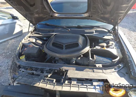 2016 Dodge Challenger 392 Hemi Scat Pack Shaker from USA, damaged, VIN 2C3CDZFJ5GH309575